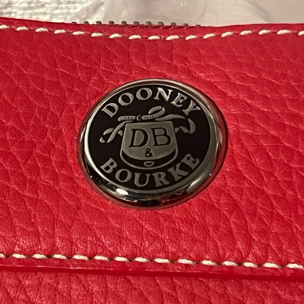 NWT Dooney & Bourke Red Pebble Grain Double Pocket Tote - RETIRED - Picture 4 of 15
